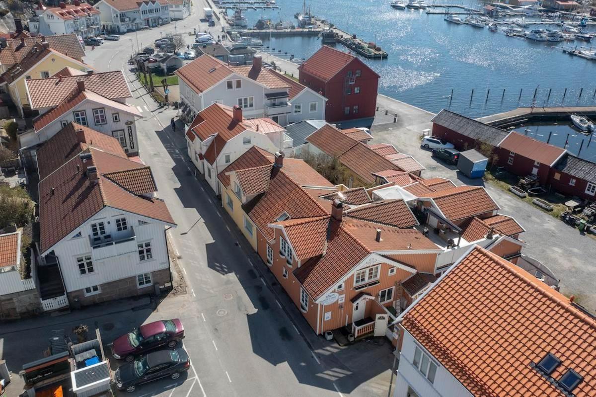 Rum Mitt Stan Grebbestad Exteriér fotografie